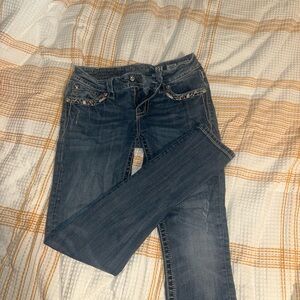 Miss Me Blue Skinny Jeans with Modern Distressed Style